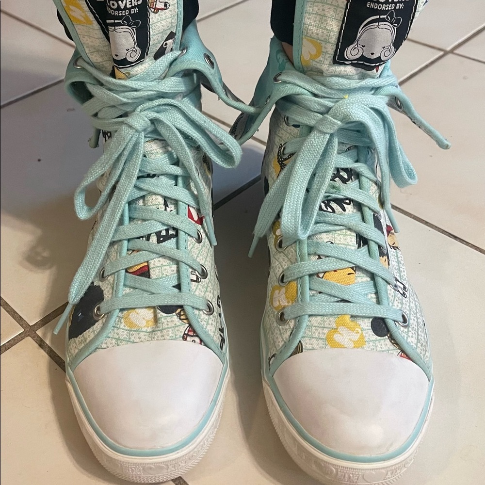 Harajuku Lovers High-Top Sneakers - Size 8
